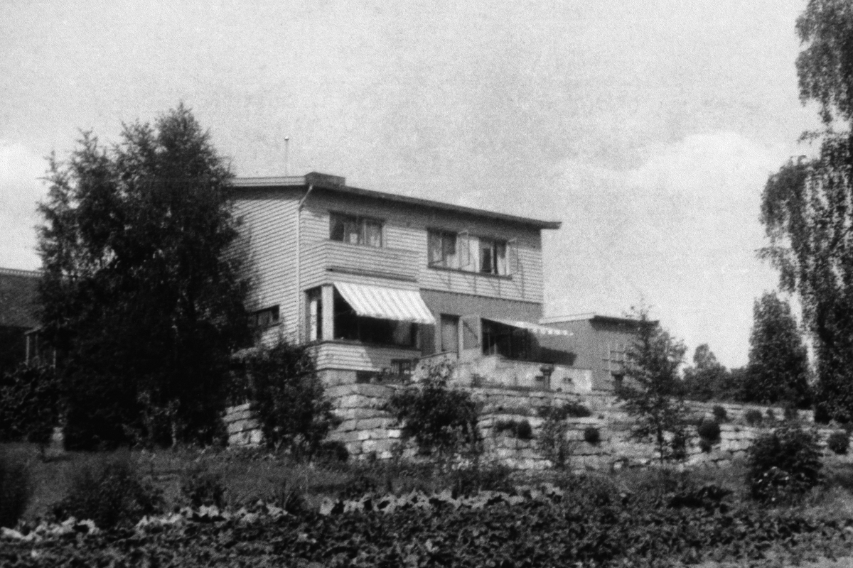 Anno Domkirkeodden, Vestre gate 26 "Villa Troller", Funkis, tegnet av arkitekt Rolf Prag 1934.