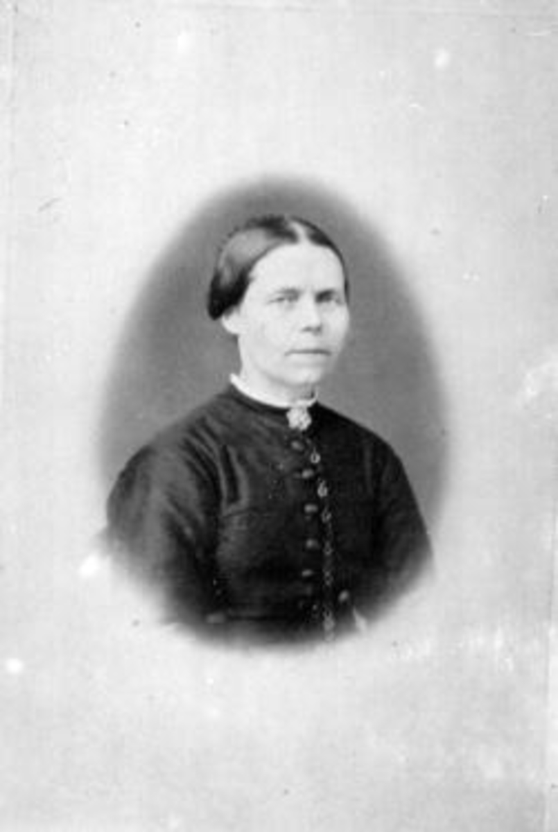 Anno Domkirkeodden, Oline Andersdatter Presterud (1826-1907), Helgøya.
