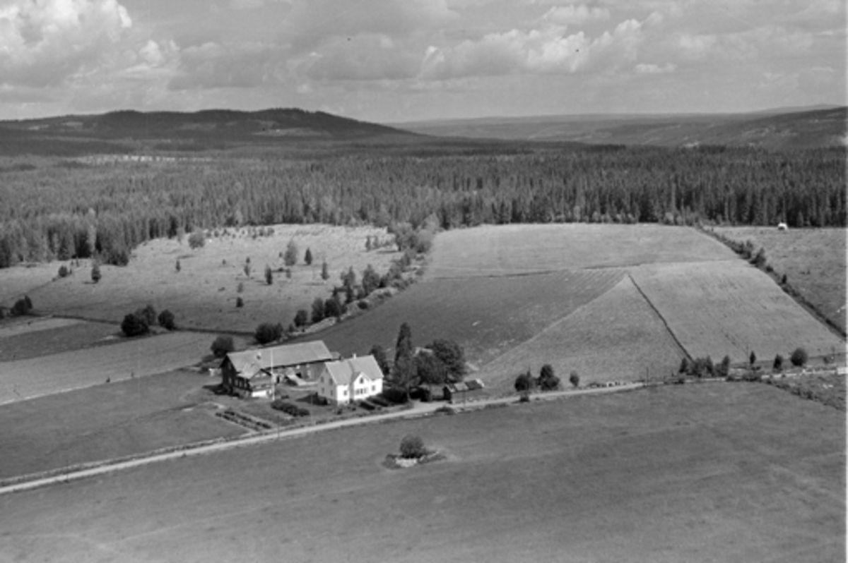Anno Domkirkeodden, Flyfoto av Rognstad øvre, Veldre, Ringsaker.