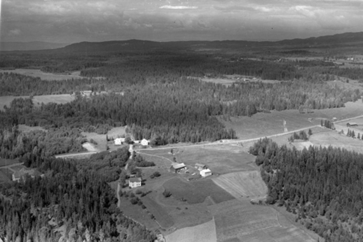 Anno Domkirkeodden, Flyfoto av Torsæter lille, Veldre, Ringsaker.