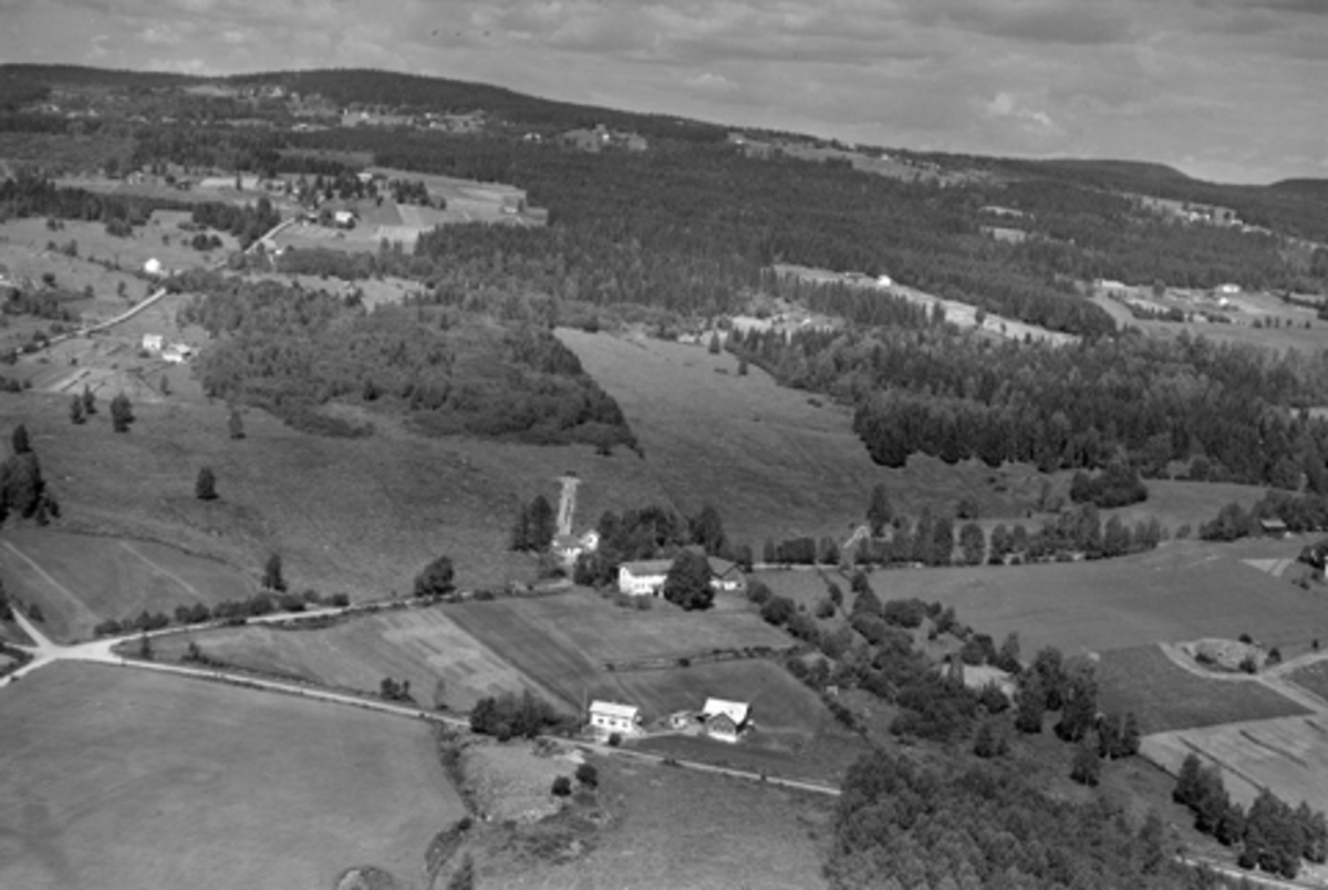 Anno Domkirkeodden, Flyfoto av Lunde, Furnes, Ringsaker.