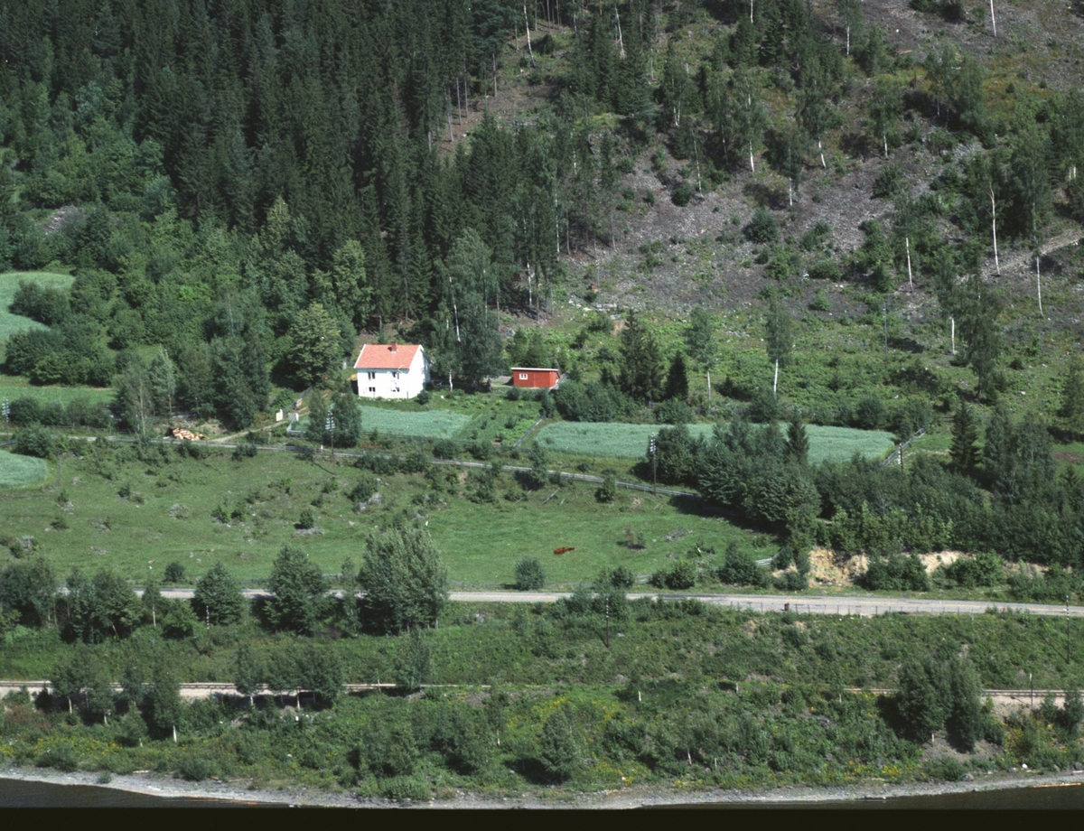 Widerøes Flyveselskap A/S, Flyfoto av Hageli, Ring, Ringsaker.