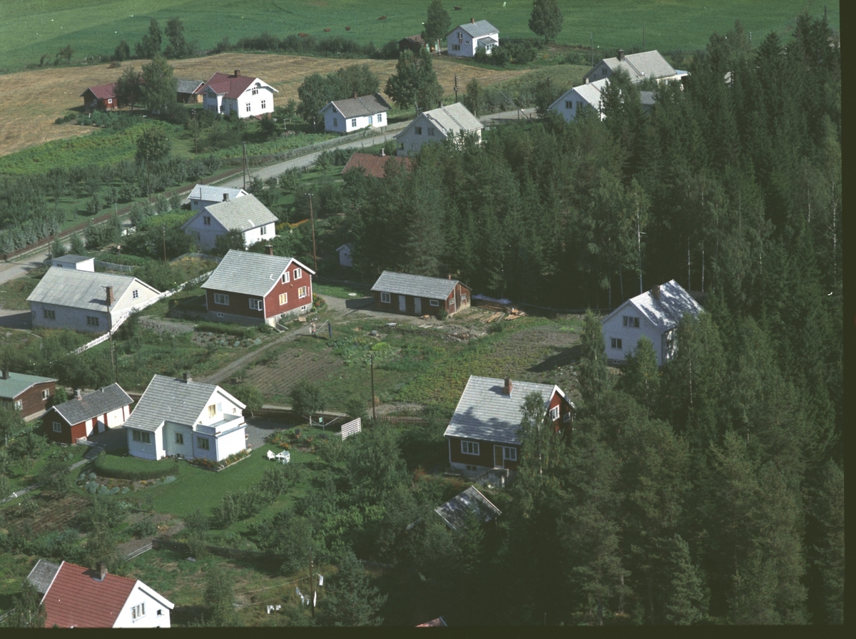 Widerøes Flyveselskap A/S, Flyfoto, boliger, Lundsdalen, Gaupen, Ringsaker.