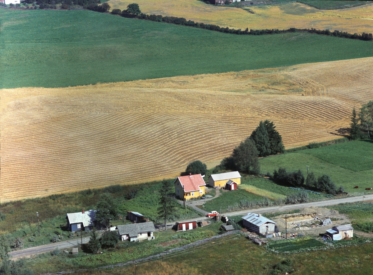 Widerøes Flyveselskap A/S, Flyfoto, Lundseth, Åshøgda, Ringsaker.
