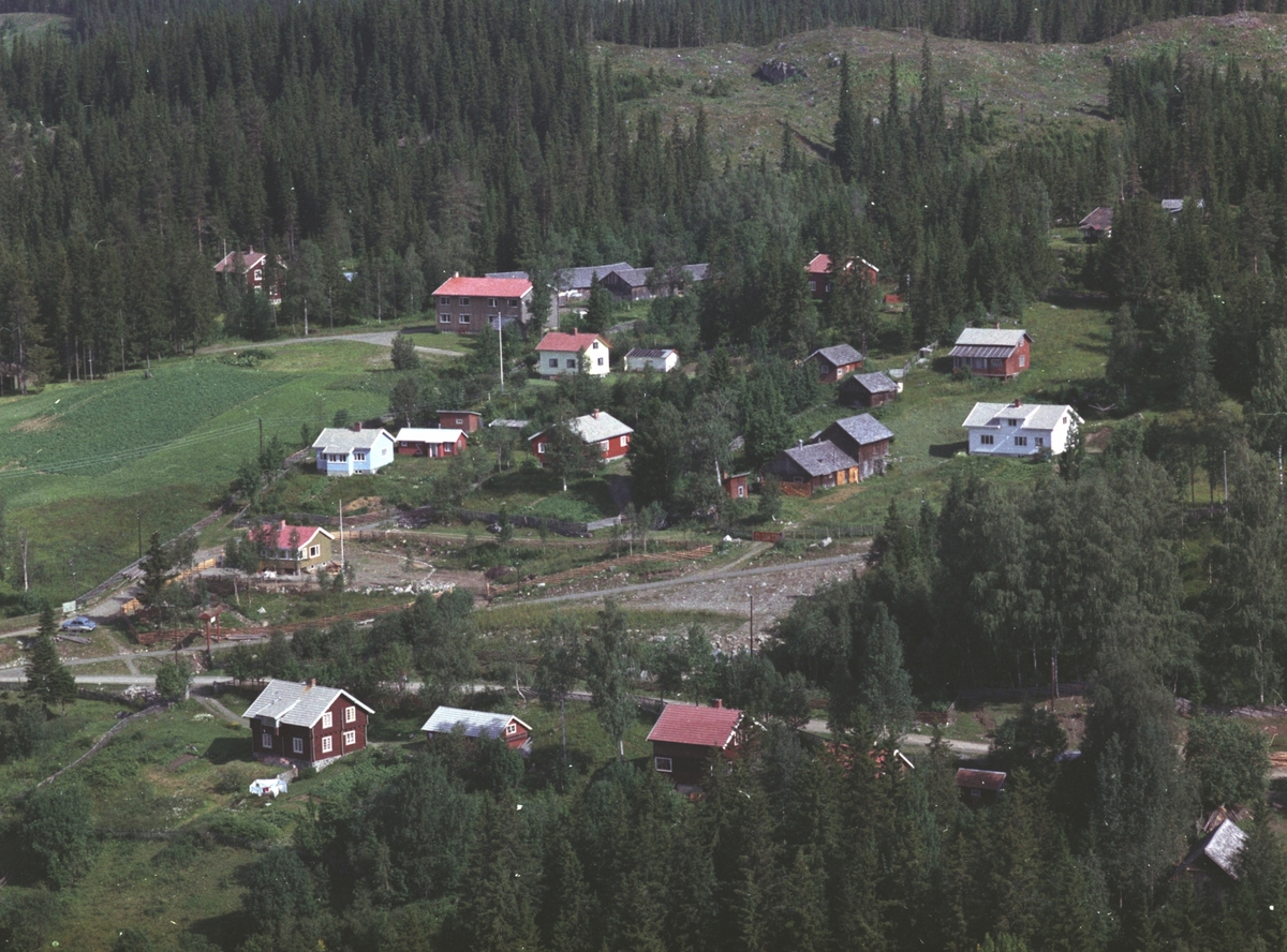 Widerøes Flyveselskap A/S, Flyfoto, bebyggelse Mesnalia, Solhaug, Syljubergsenga, Ringsaker..