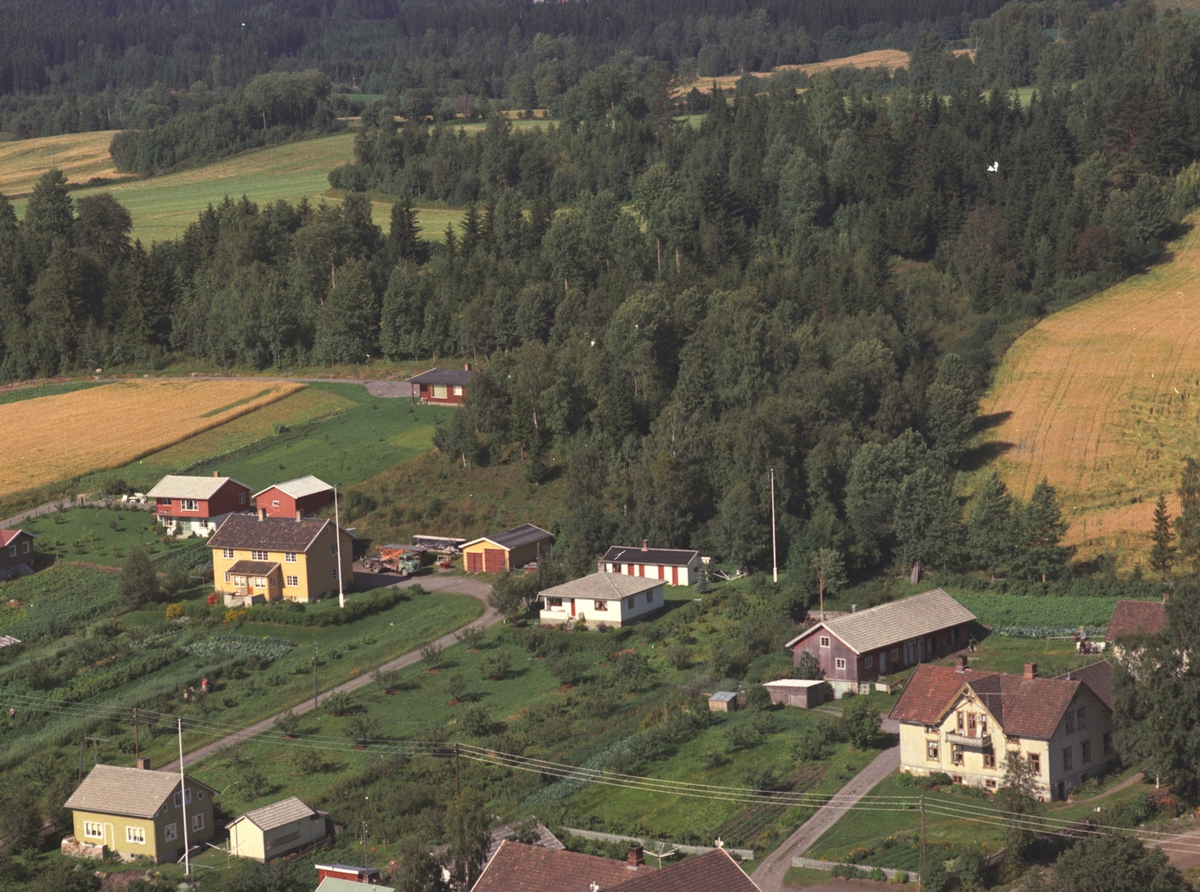 Widerøes Flyveselskap A/S, Flyfoto, Teigland, Veldre, Ringsaker.