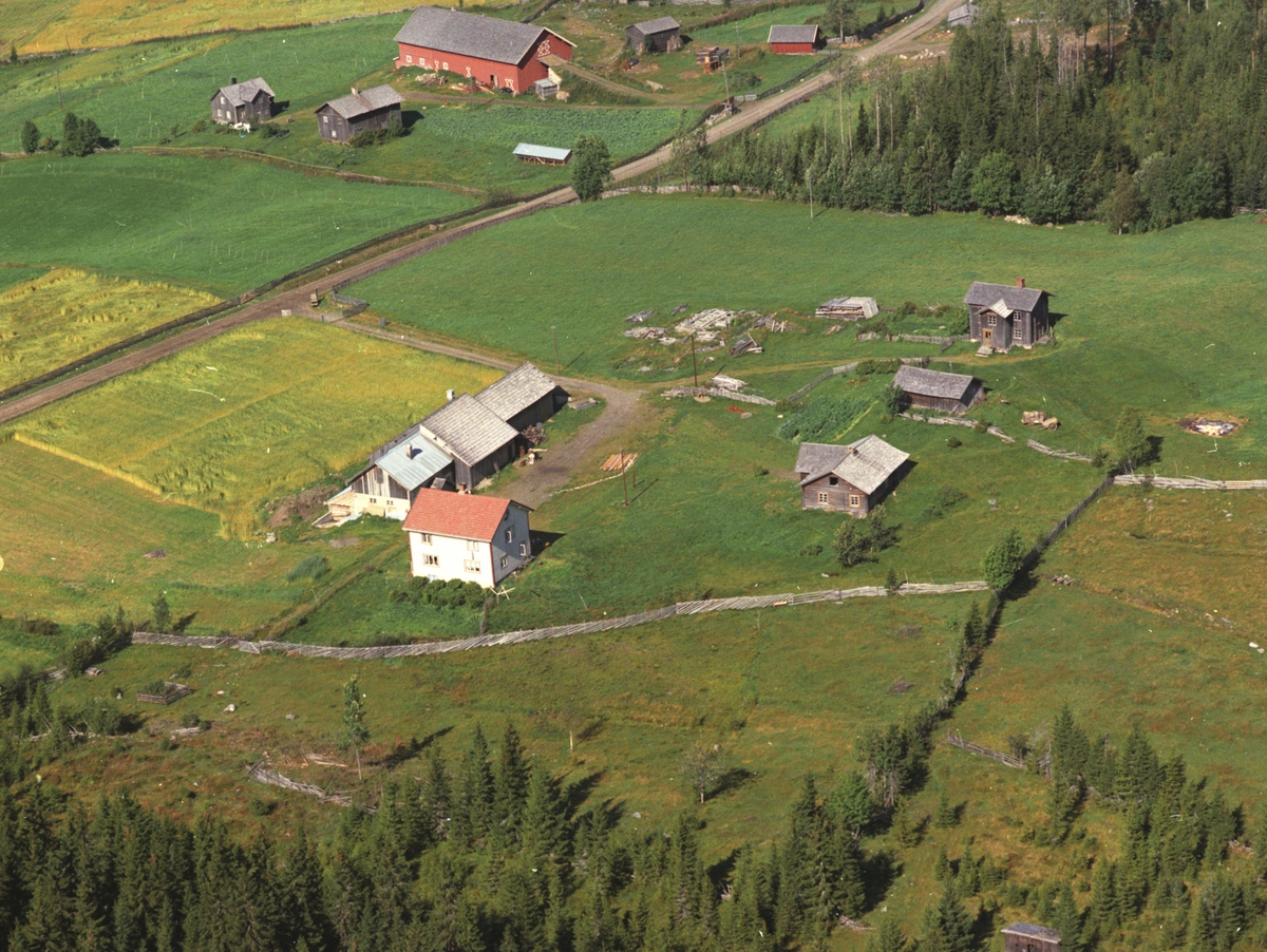 Widerøes Flyveselskap A/S, Flyfoto, Sigersberg, Næroset, Ringsaker.