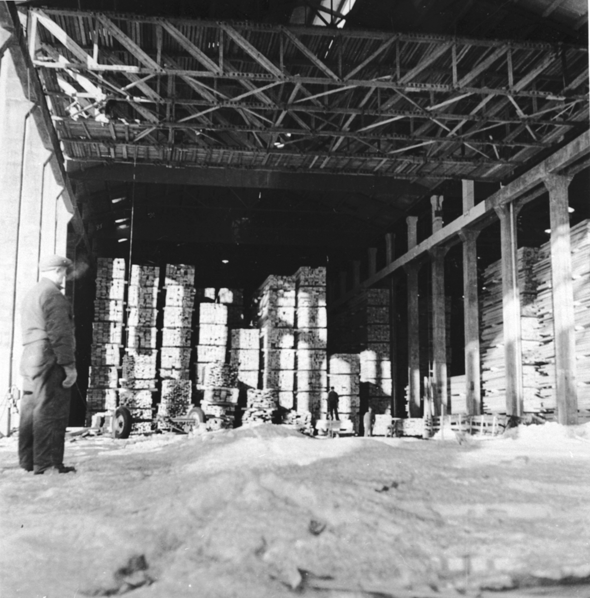 Anno Domkirkeodden, Materiallager, vinter, Berger Langmoen A/S, Brumunddal.