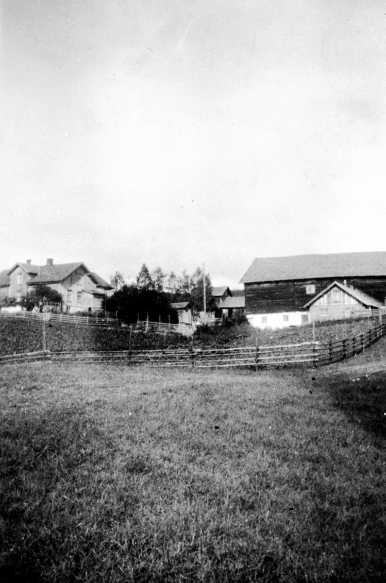 Anno Domkirkeodden, Jaren gård, Veldre, Ringsaker.