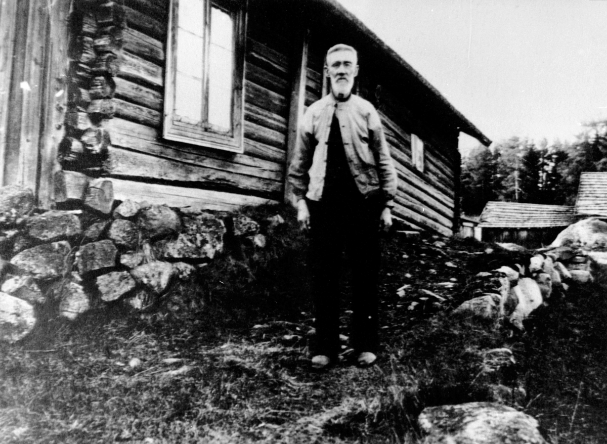 Anno Domkirkeodden, Skomaker Andresen, Olstad, Fosseneie, Bårdsethroa, Ringsaker.