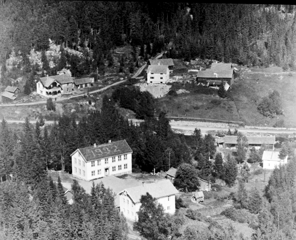 Anno Domkirkeodden, Flyfoto av fagernes skole, Næroset, Ringsaker.