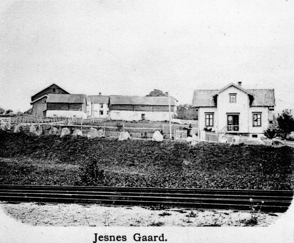 Anno Domkirkeodden, Eksteriør, gardsbruk, Jesnes nedre, Furnes, Ringsaker.