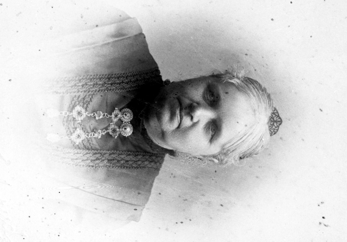 Anno Domkirkeodden, Portrett av Marie Gjestvang (1846-1910), Aske Nordre, Nes, Hedmark.