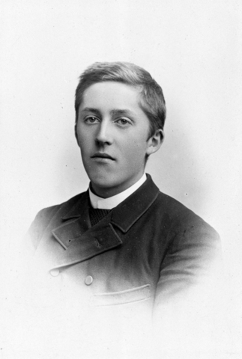 Anno Domkirkeodden, Portrett, Mikkel Sveinhaug, Ringsaker.