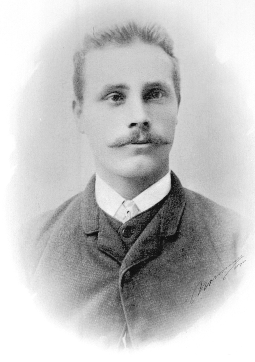 Anno Domkirkeodden, Portrett, Andreas Hemma (1866-1950), gardbruker og stortingsmann, Hemma, Brøttum, Ringsaker.