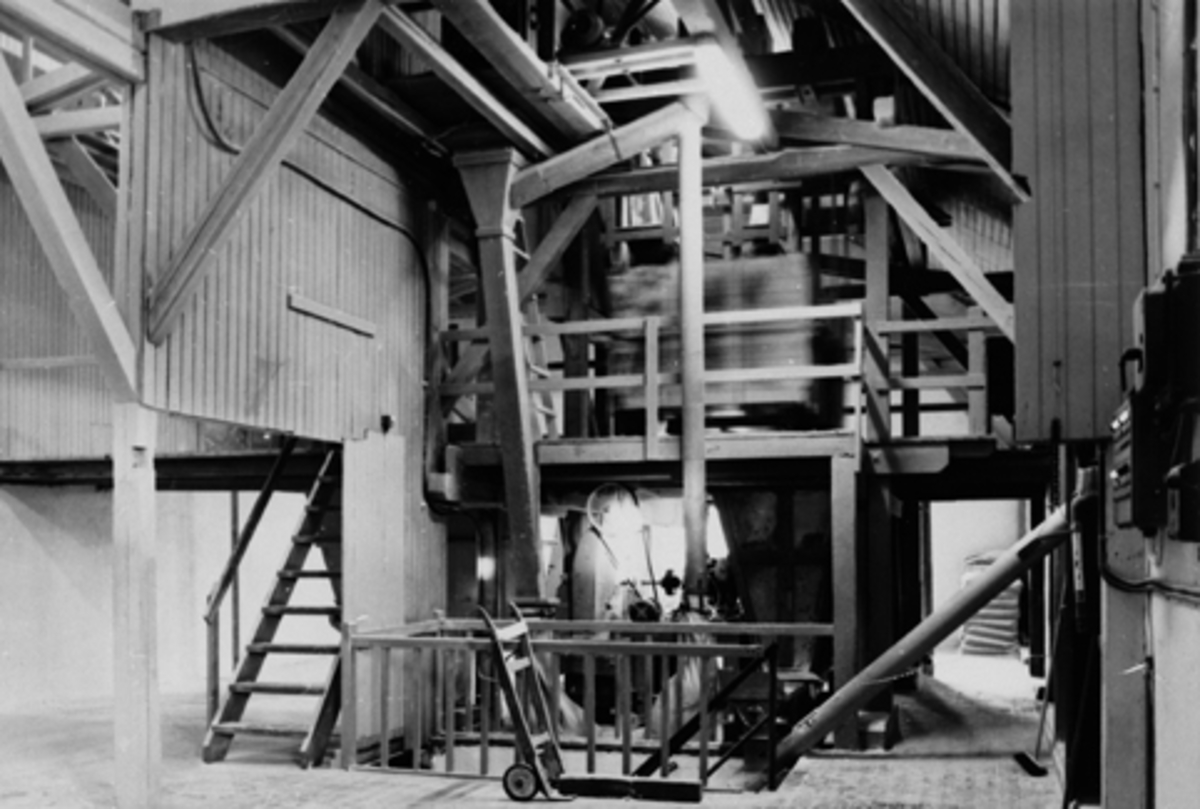 Anno Domkirkeodden, Jessnes Potetmjølfabrikk, Hedmarkens Potetmelfabrikk. Interiør, produksjonslokale.
