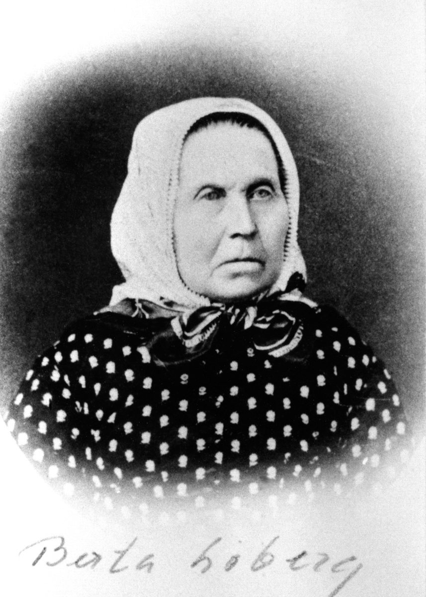 Anno Domkirkeodden, PORTRETT: BERTE JAKOBSDATTER LØBERG 1807 - 1890, LØBERG UNDER LERBERG