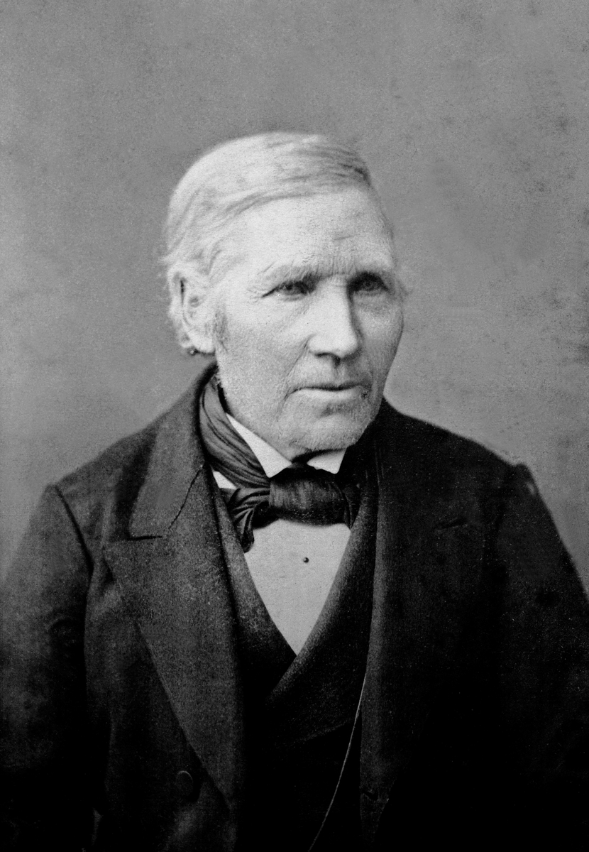 Anno Domkirkeodden, BJØRTOMTEN NEDRE, NILS JENSEN BJØRTOMTEN 1810 - 1887