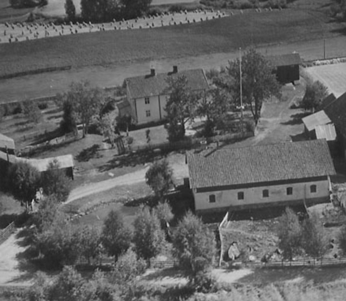 Widerøes Flyveselskap A/S, NØKLEHOLM GÅRD, FLYFOTO