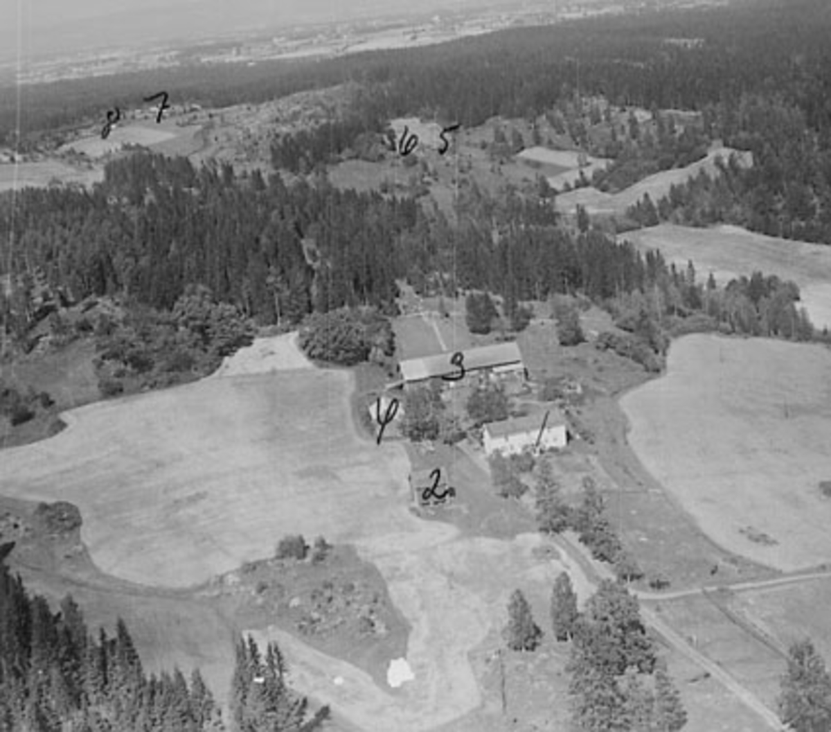 Widerøes Flyveselskap A/S, TEMMEN GÅRD, FLYFOTO