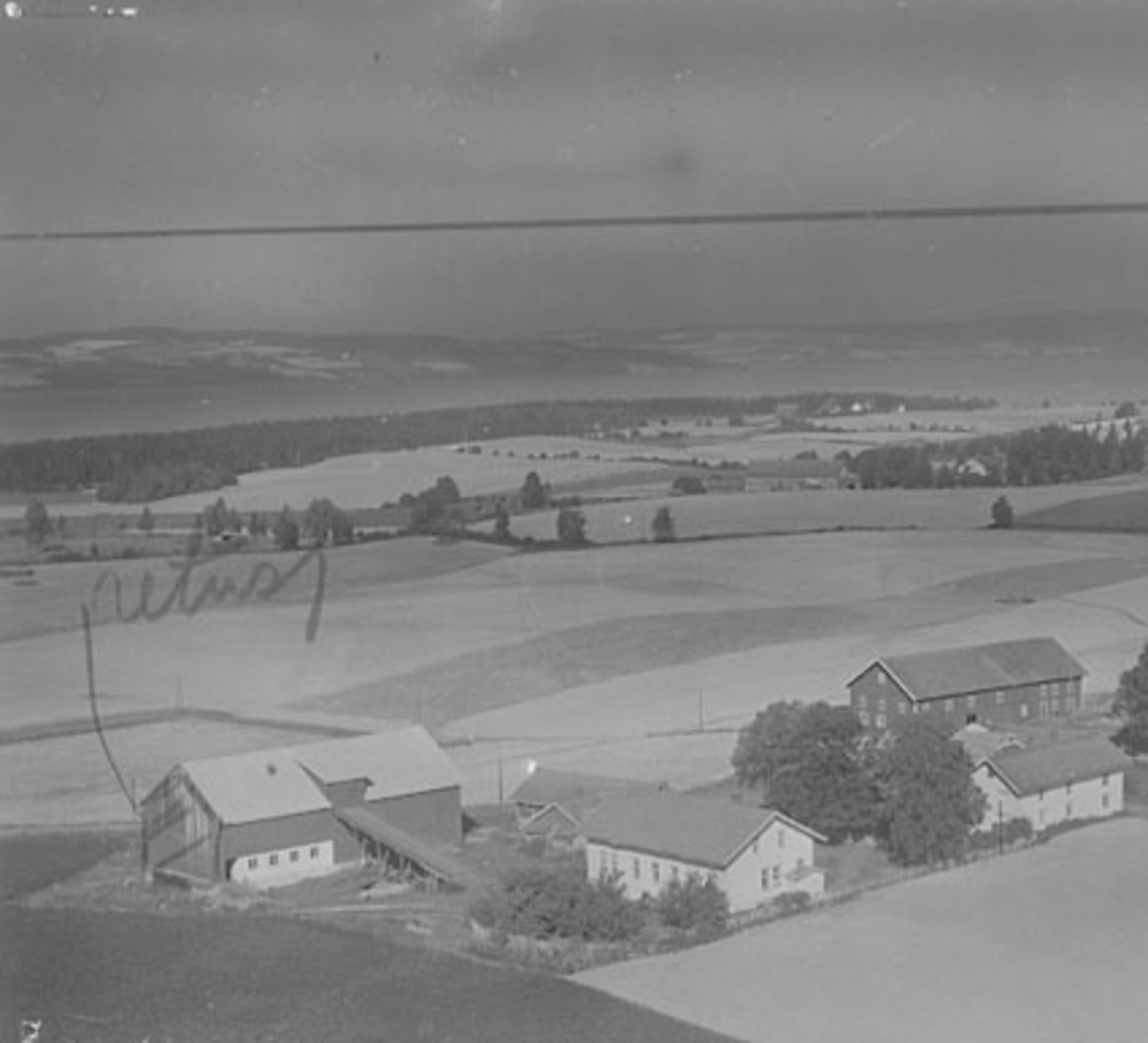 Widerøes Flyveselskap A/S, FLYFOTO ILE VESTRE, STANGE