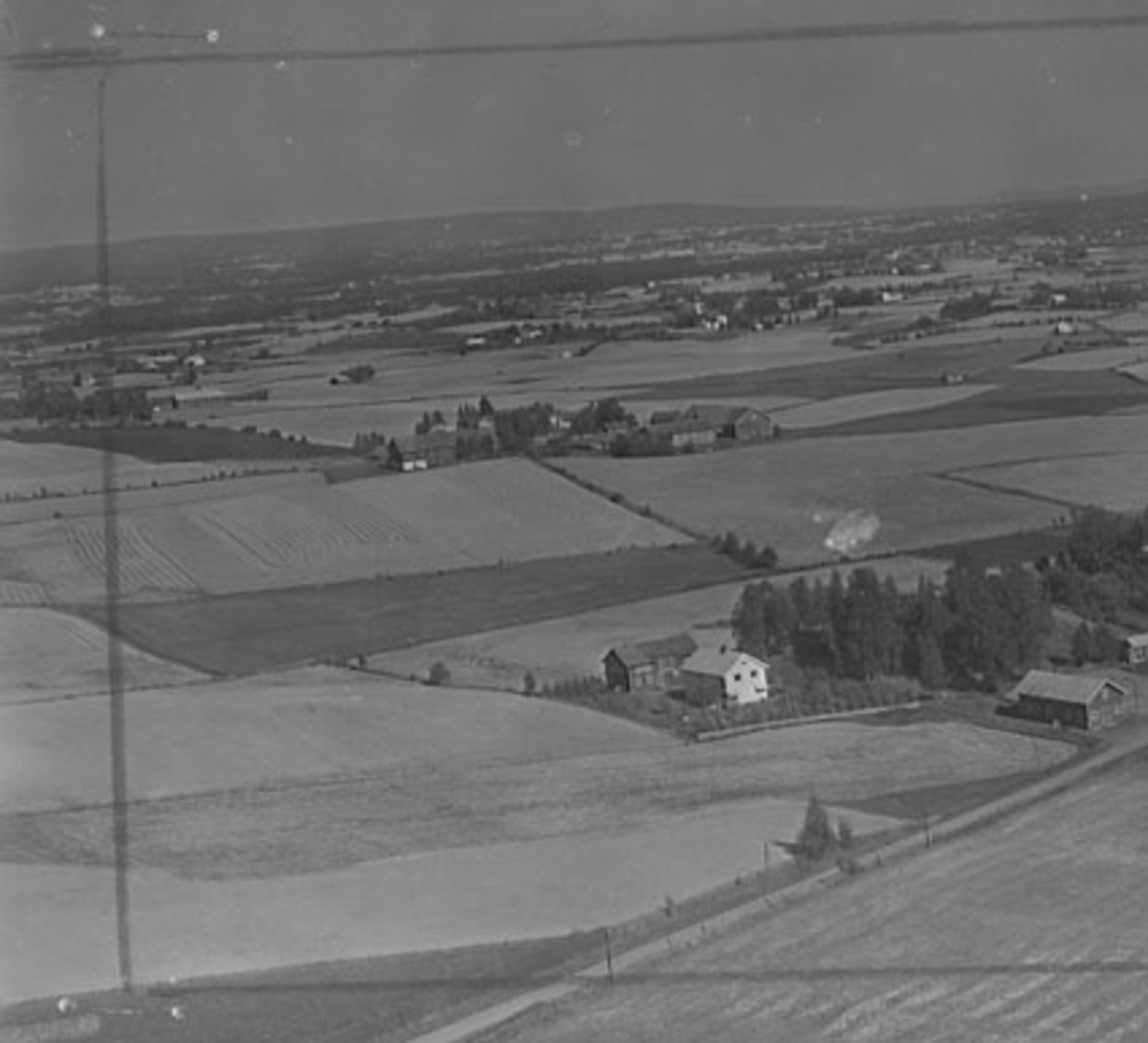 Widerøes Flyveselskap A/S, FLYFOTO FJESTAD LILLE, ROMEDAL