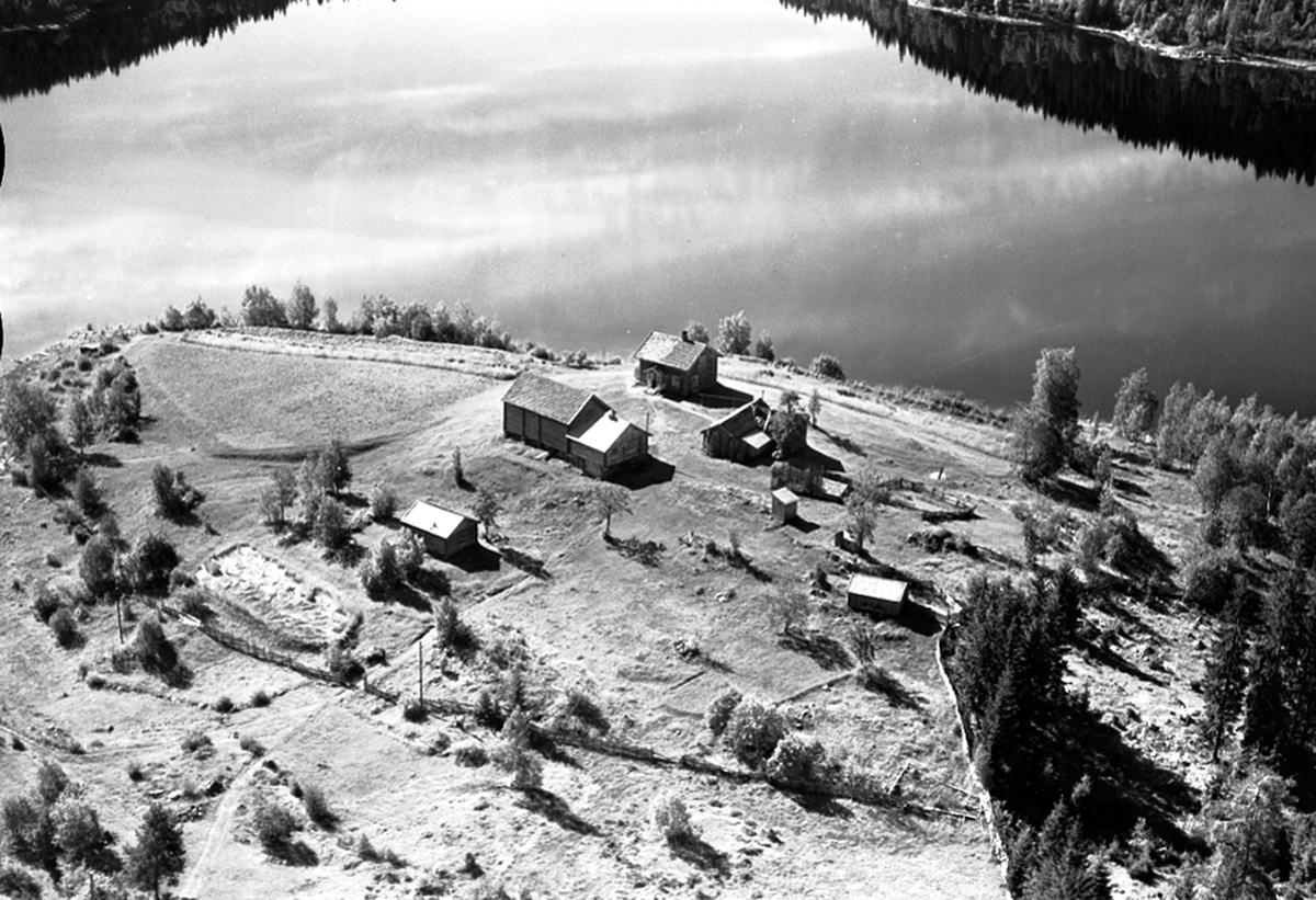 Widerøes Flyveselskap A/S, Flyfoto, Granerud 190-2, Spitalen, Stange.