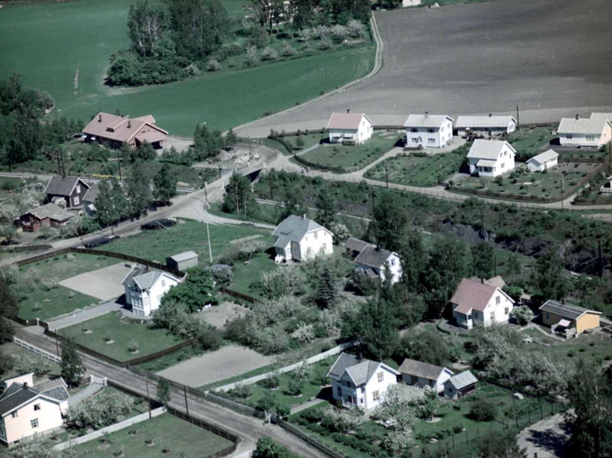 Widerøes Flyveselskap A/S, FLYFOTO BOLIGBEBYGGELSE, SANDVIKA, BEKKELAGET