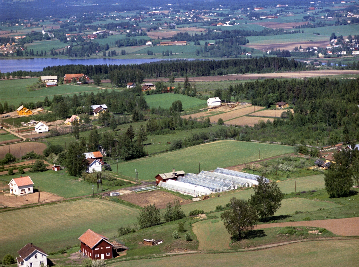 Widerøes Flyveselskap A/S, FLYFOTO ENGEVOLD GARTNERI