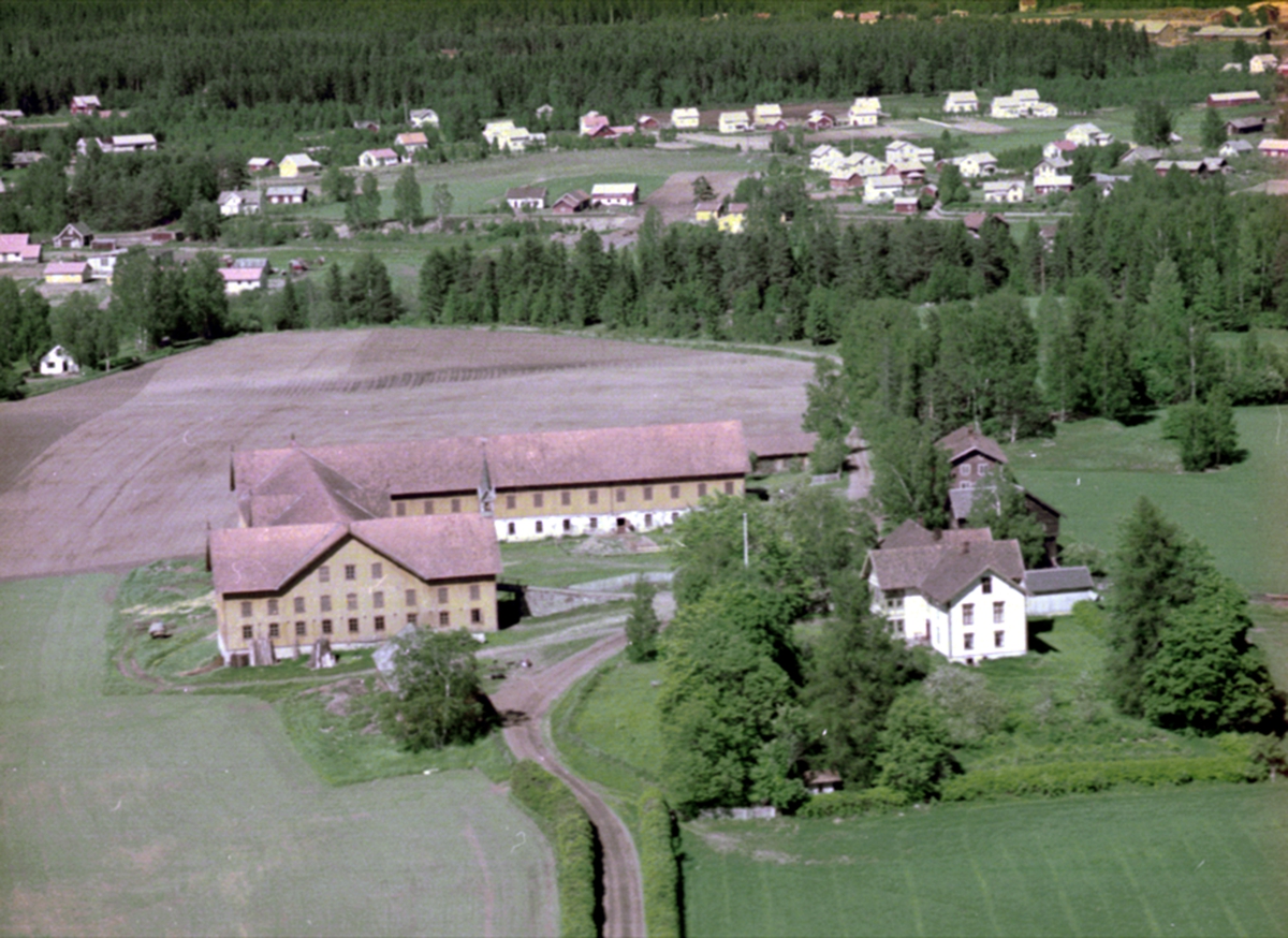 Widerøes Flyveselskap A/S, FLYFOTO HORNE