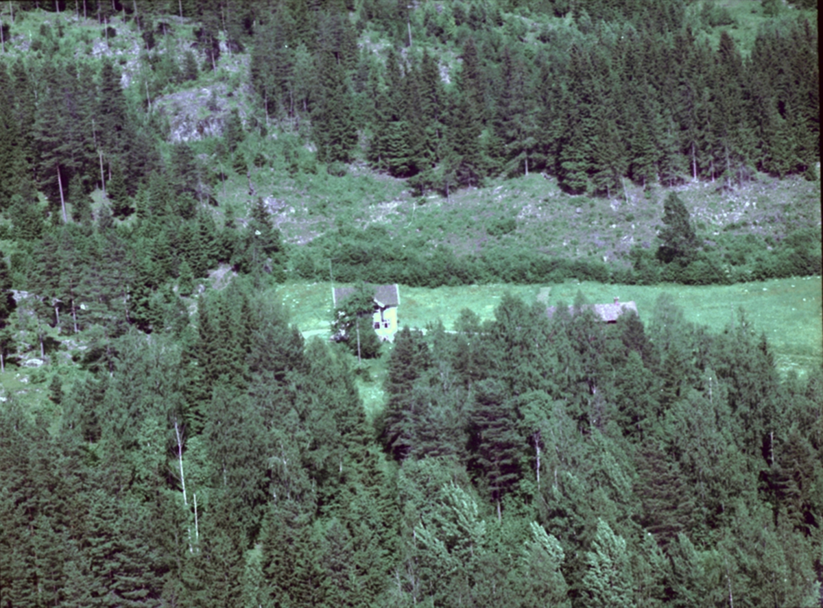 Widerøes Flyveselskap A/S, FLYFOTO ROMSÅS 188-16, STRANDLYKKJA