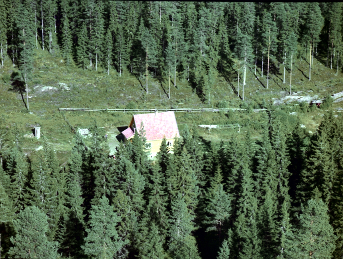 Widerøes Flyveselskap A/S, FLYFOTO UKJENT, VALLSET