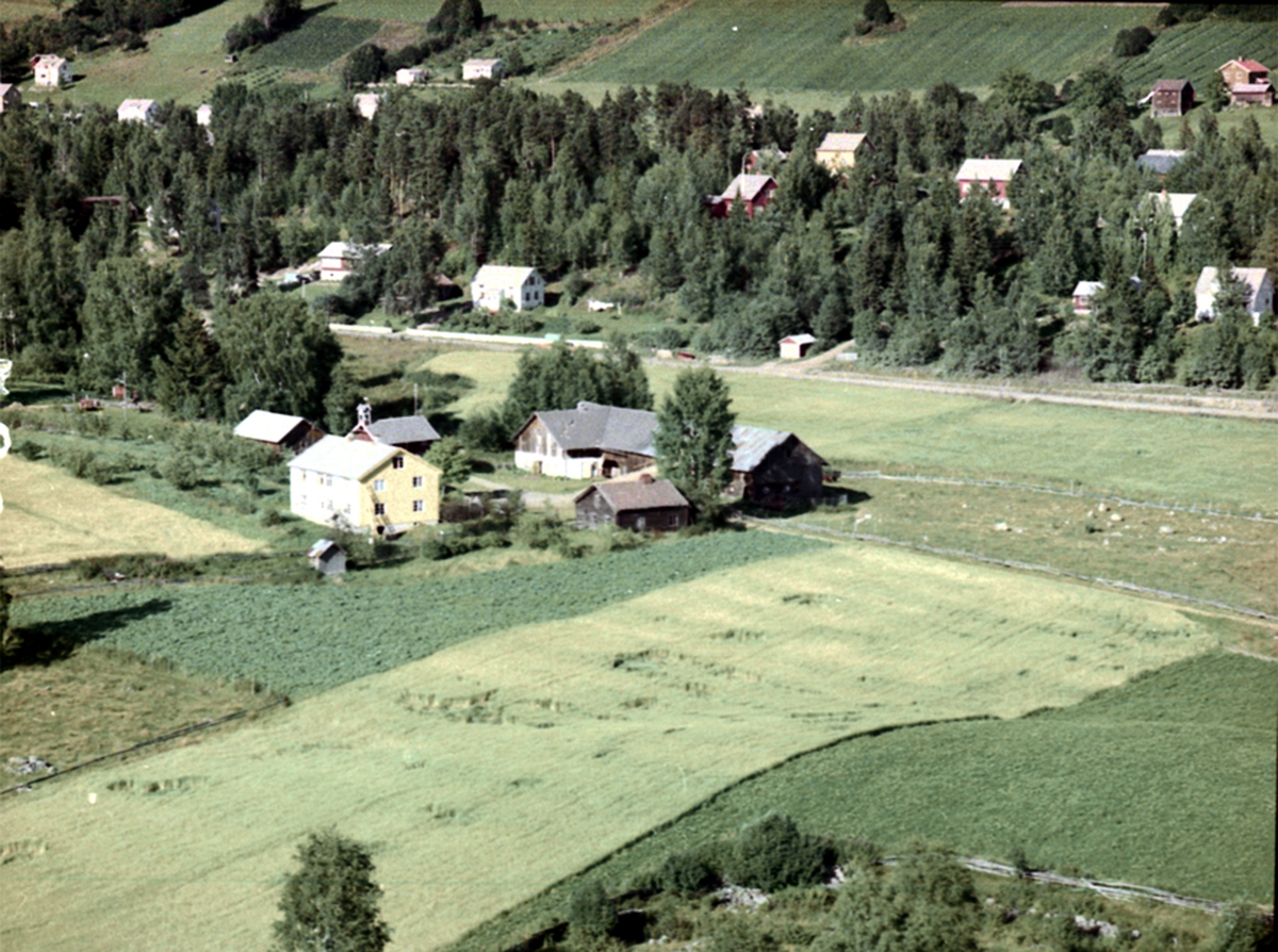 Widerøes Flyveselskap A/S, FLYFOTO RIFSRUD, VALLSET