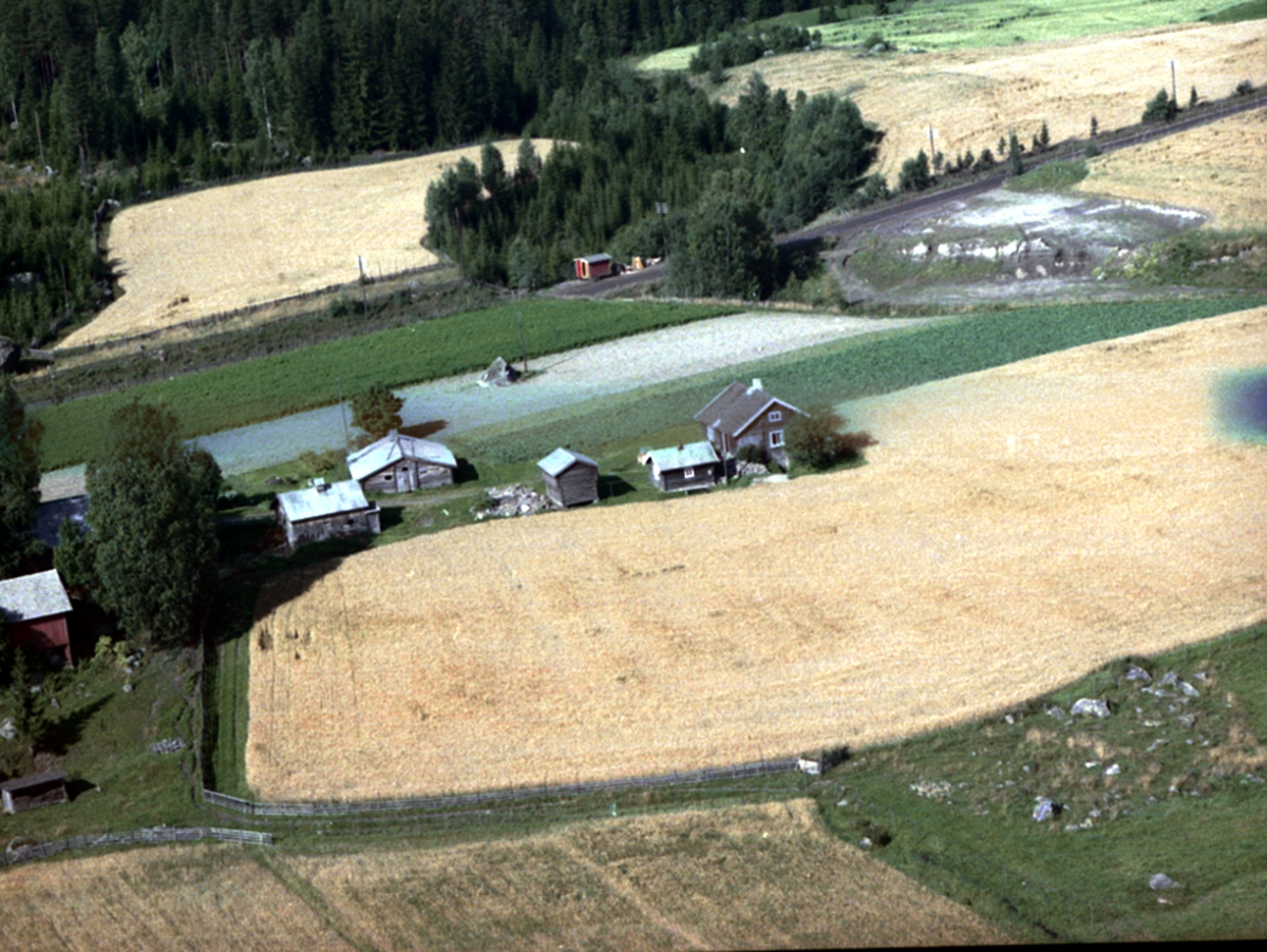 Widerøes Flyveselskap A/S, FLYFOTO VANGEN, TANGEN