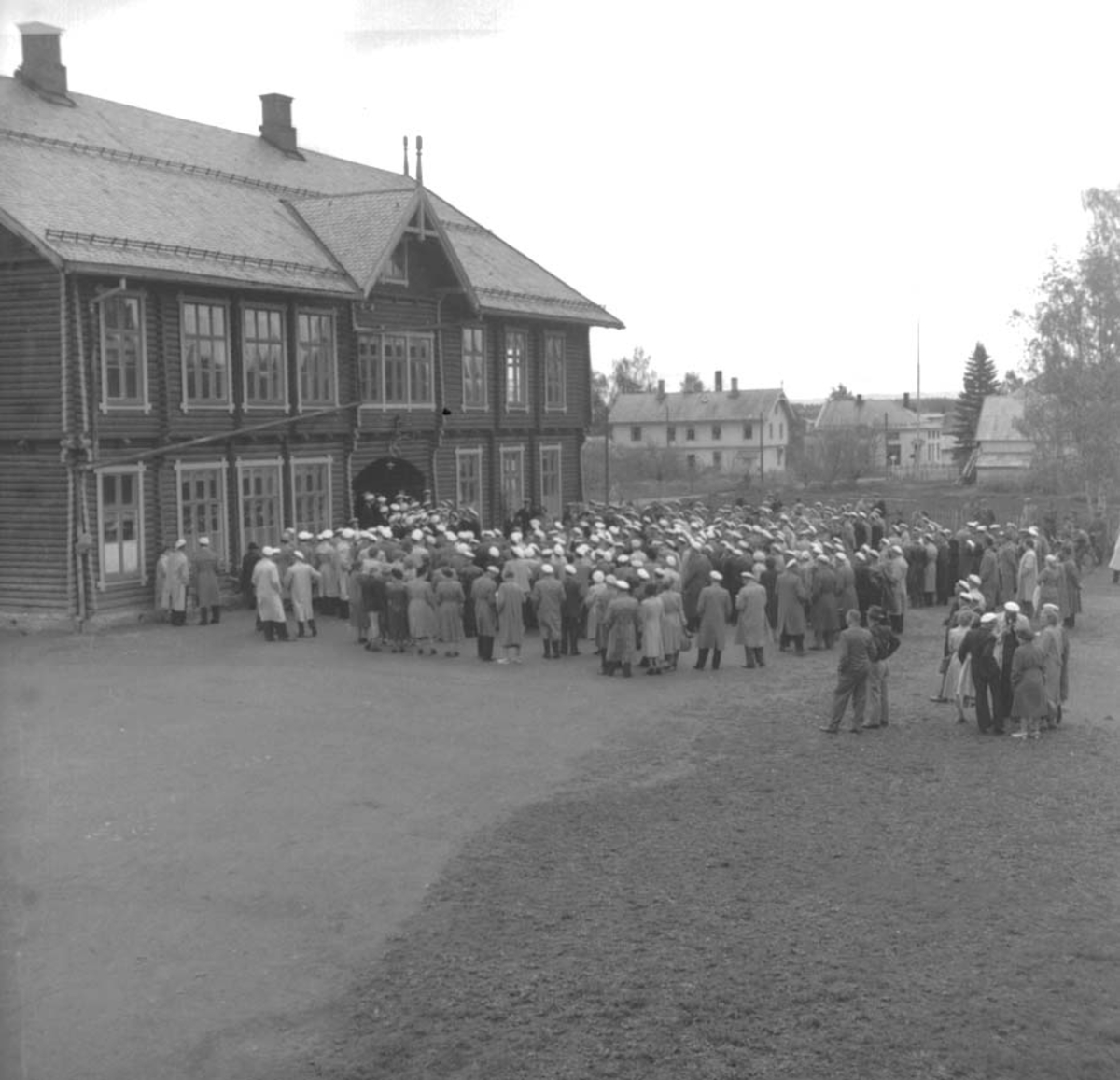 Anno Domkirkeodden, SANG-MUSIKKSTEVNE, MYE FOLK, SKOLEPLASSEN, STANGE SKOLE