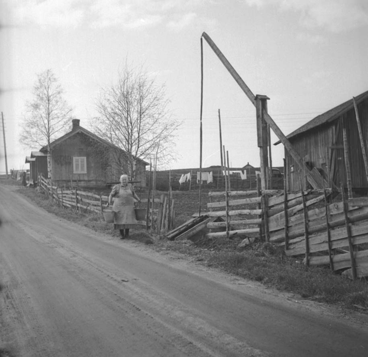 Anno Domkirkeodden, KARSTENSTUEN, LINA BÆRER VANN, VIPPEBRØNN, SKYTRAGUTUA, ROMEDAL,