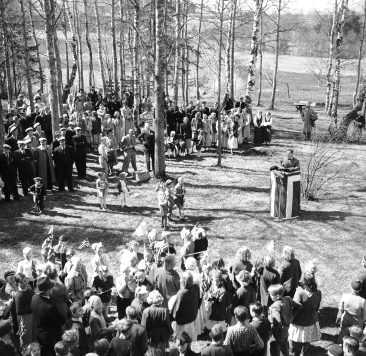 Anno Domkirkeodden, 17 MAI, LÆRER BERG TALER, STANGE SYKEHUS, BARN, FLAGG,
