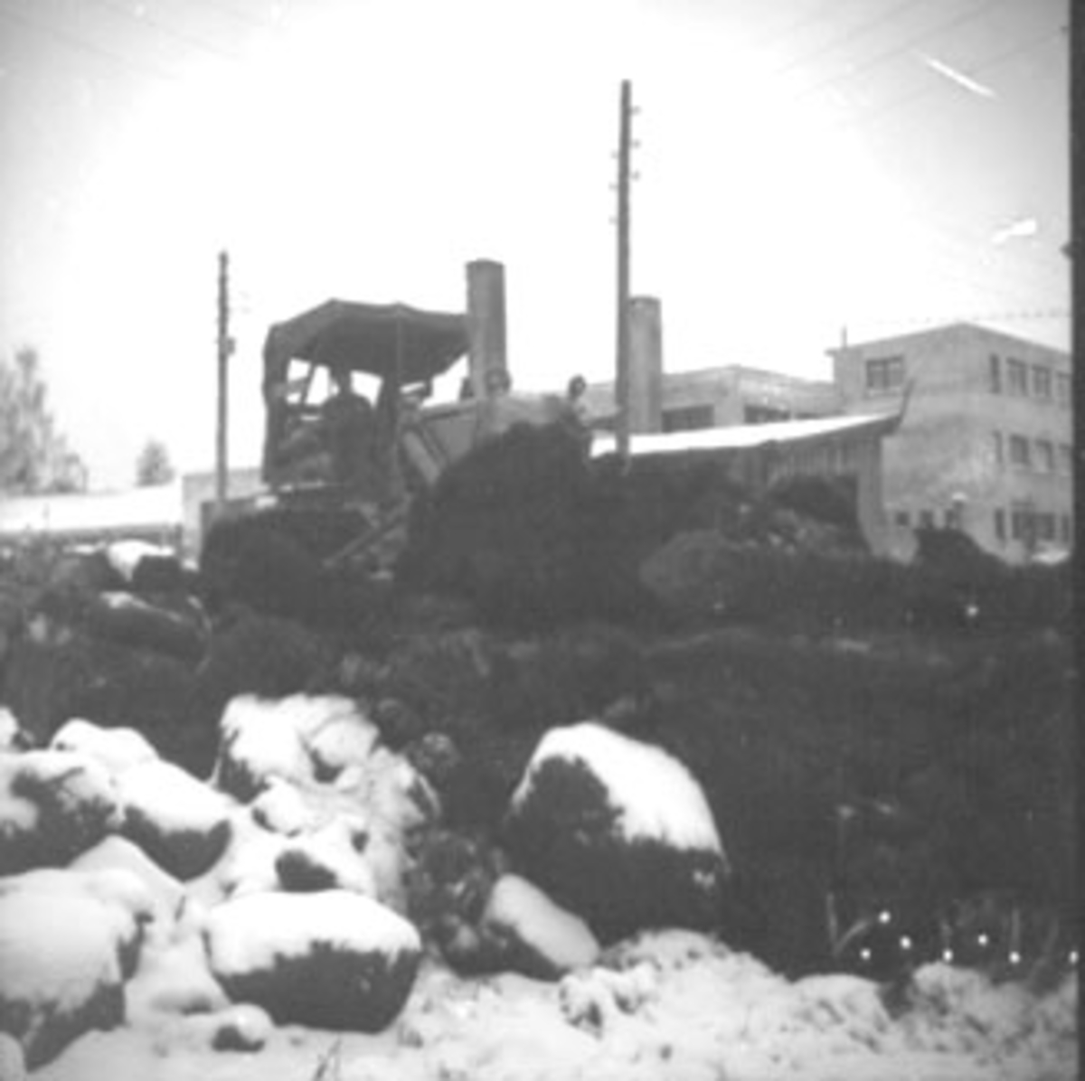 Anno Domkirkeodden, BULLDOSER, FORBEREDELSE TIL TINGVOLDTORGET, GRAVING,