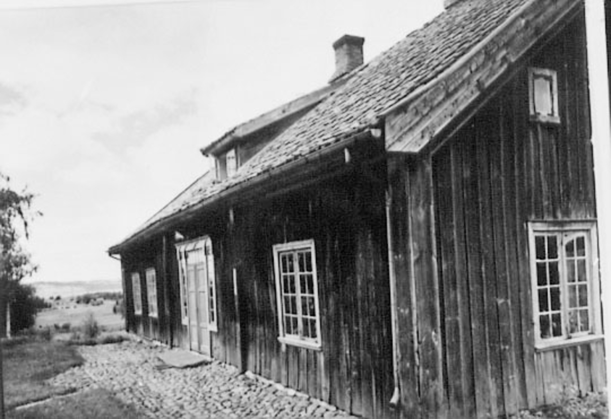 Normann Helger, EKSTERIØR: HOVEDBYGNING, LALUM GÅRD, LALUM NORDRE, FØR RESTAURERING