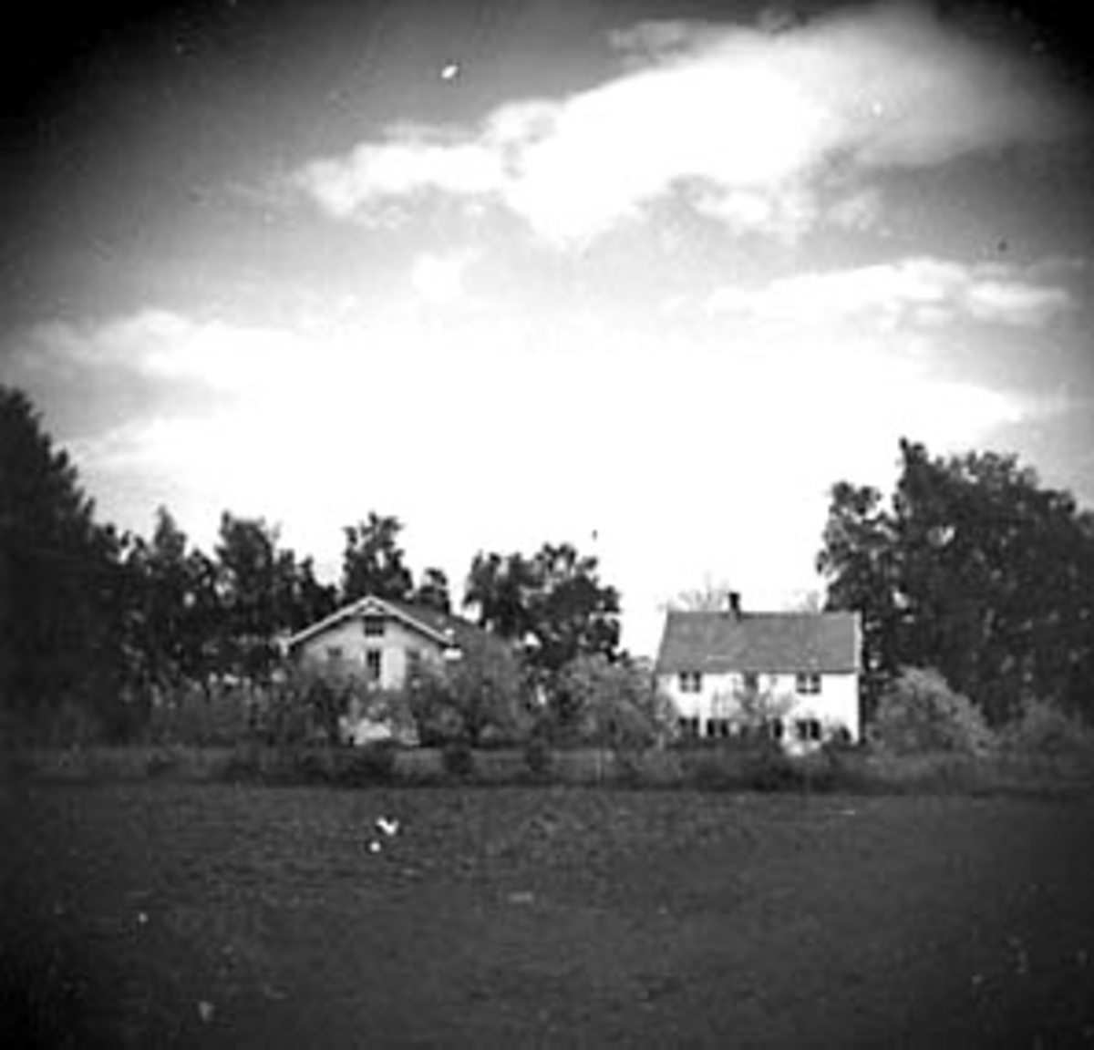 Anno Domkirkeodden, EKSTERIØR GARDSBRUK, LINDSTAD GÅRD, EIES AV FAMILIEN BÆKKEDAL.