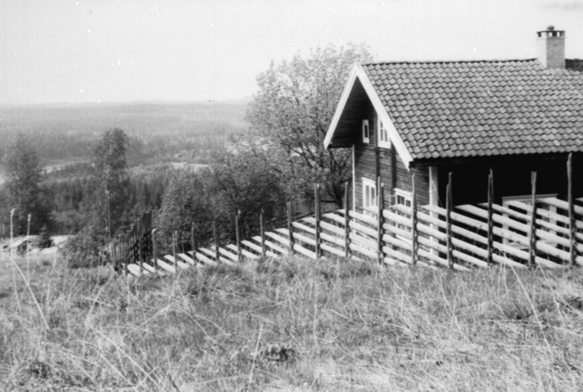 Anno Domkirkeodden, EKSTERIØR: GUNHILDBERGET, VALLSET,