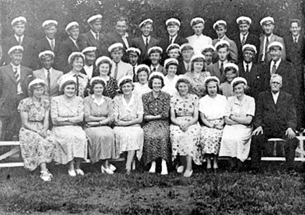 Anno Domkirkeodden, VALLSET SANGLAG OG VALLSET MUSIKKFORENING, STOR GRUPPE