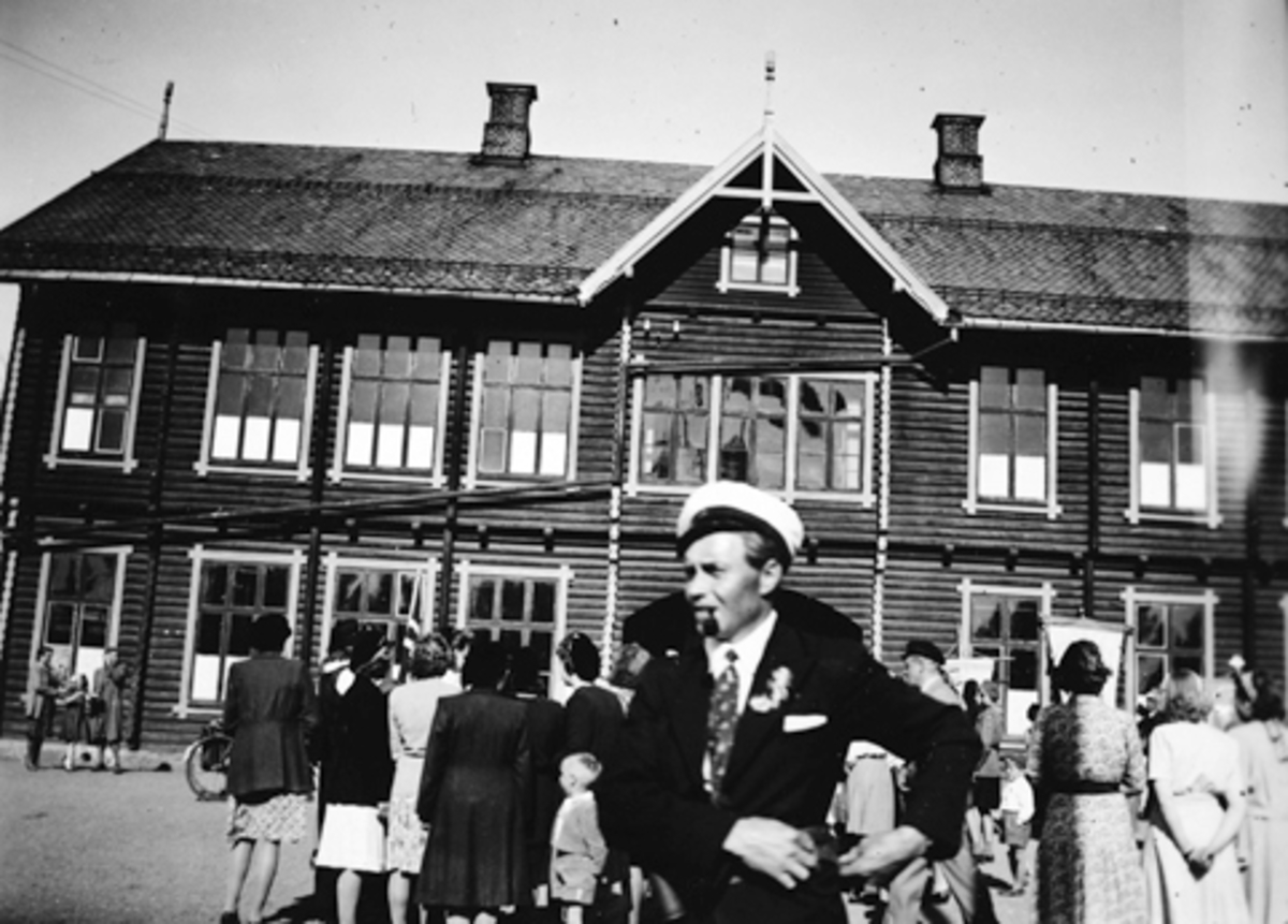 Anno Domkirkeodden, STANGE SKOLE, 17. MAI 1946 ELLER 1947.