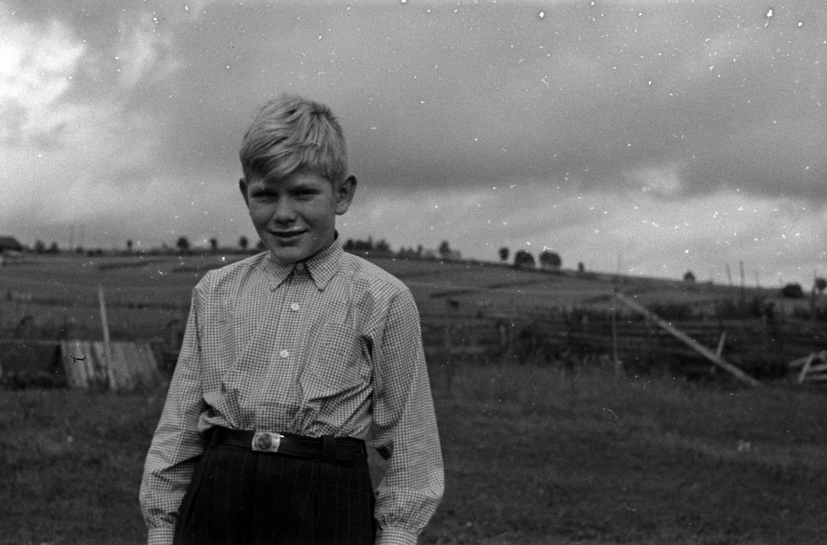 Adolf Skjegstad, Odd Kjell Skjegstad.