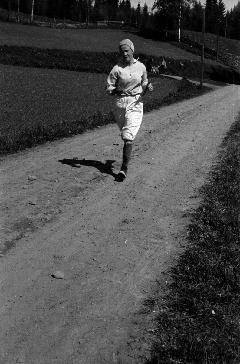 Adolf Skjegstad, ORIENTERINGSLØPER, UKJENT.
