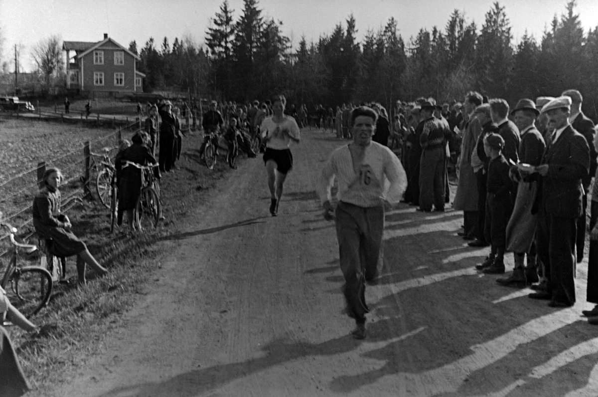 Adolf Skjegstad, Friidrett, terrrengløp, ukjent sted.