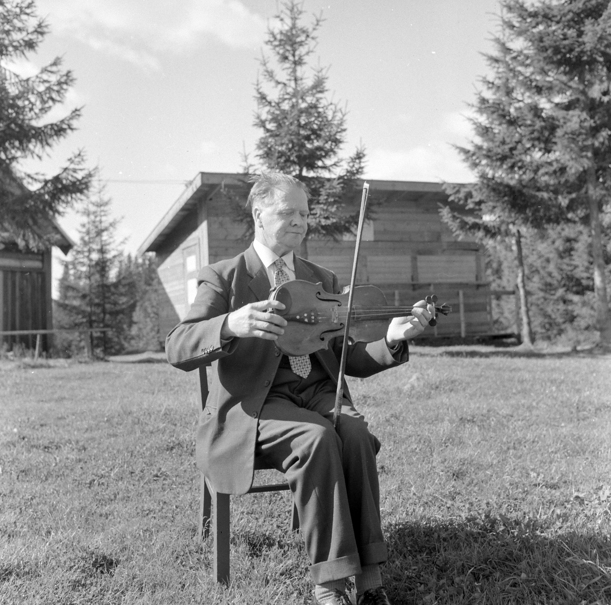 Adolf Skjegstad, ASK-04351