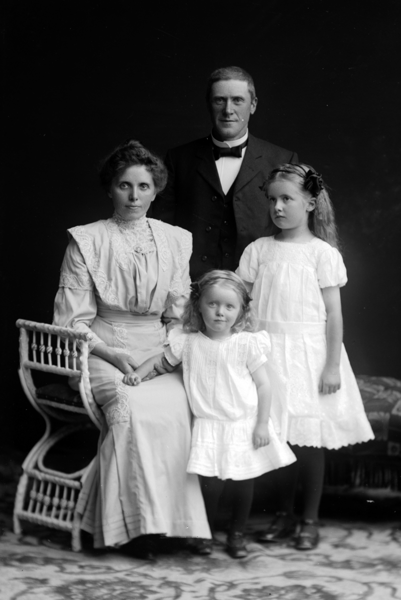 Christian Grundseth, GAUSTAD LUDV. , ROMEDAL, GR: 4, FAMILIE, 12813.