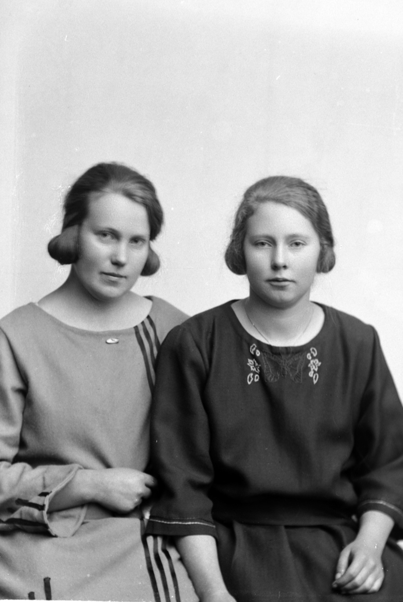 Christian Grundseth, HANSEN ANNA, GR: 2 DAMER, 30010
