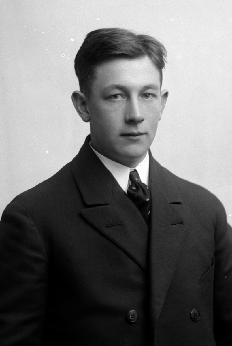Christian Grundseth, HEDEMANN A. , HALVFIG. , 29331